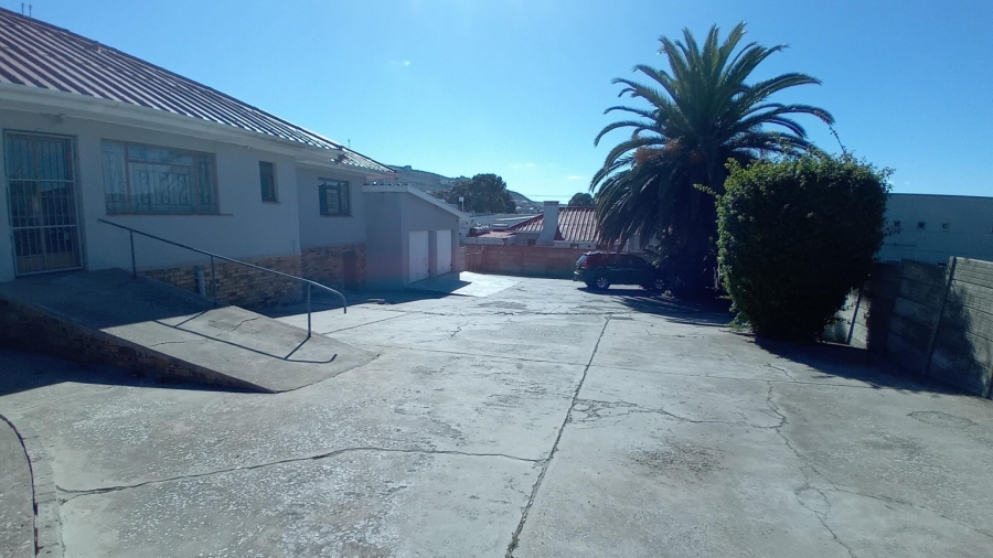Commercial Property for Sale in Saldanha Western Cape